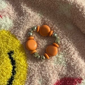 It’s a kids bracelet not real.